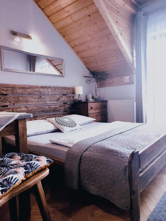 Podkowa Hotel Мисленице Екстериор снимка