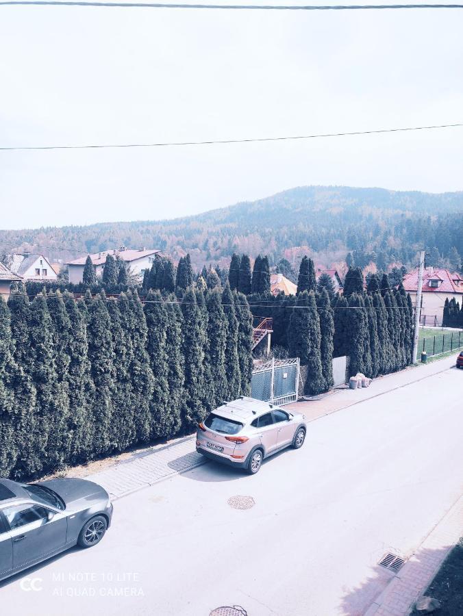 Podkowa Hotel Мисленице Екстериор снимка
