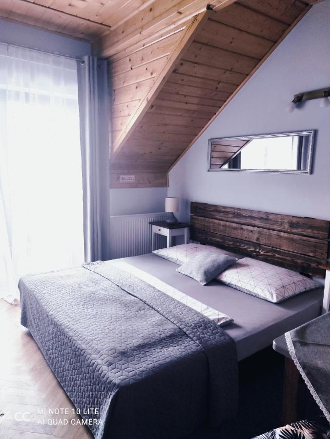 Podkowa Hotel Мисленице Екстериор снимка